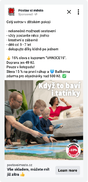 Statická Facebook reklama se slevovým kódem pro tatínky, může fungovat dobře, nicméně musí se otestovat. Jedná se o statickou fotku s dodaným textem a kódem. 